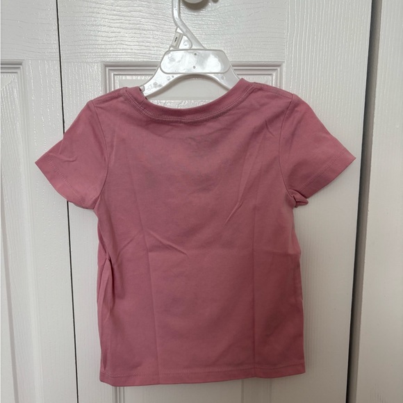 Cat & Jack Pink 'Mom's Mini' Kids T-Shirt - Picture 2 of 3